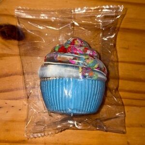 Trendy Brand New Sugar Squishy Cupcake🔥